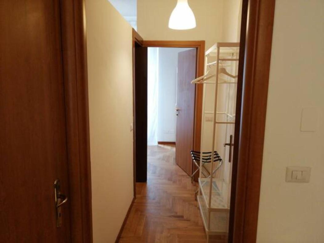 Trilocale Zona Loreto Mm1 - Viale Monza 10 Milão Exterior foto