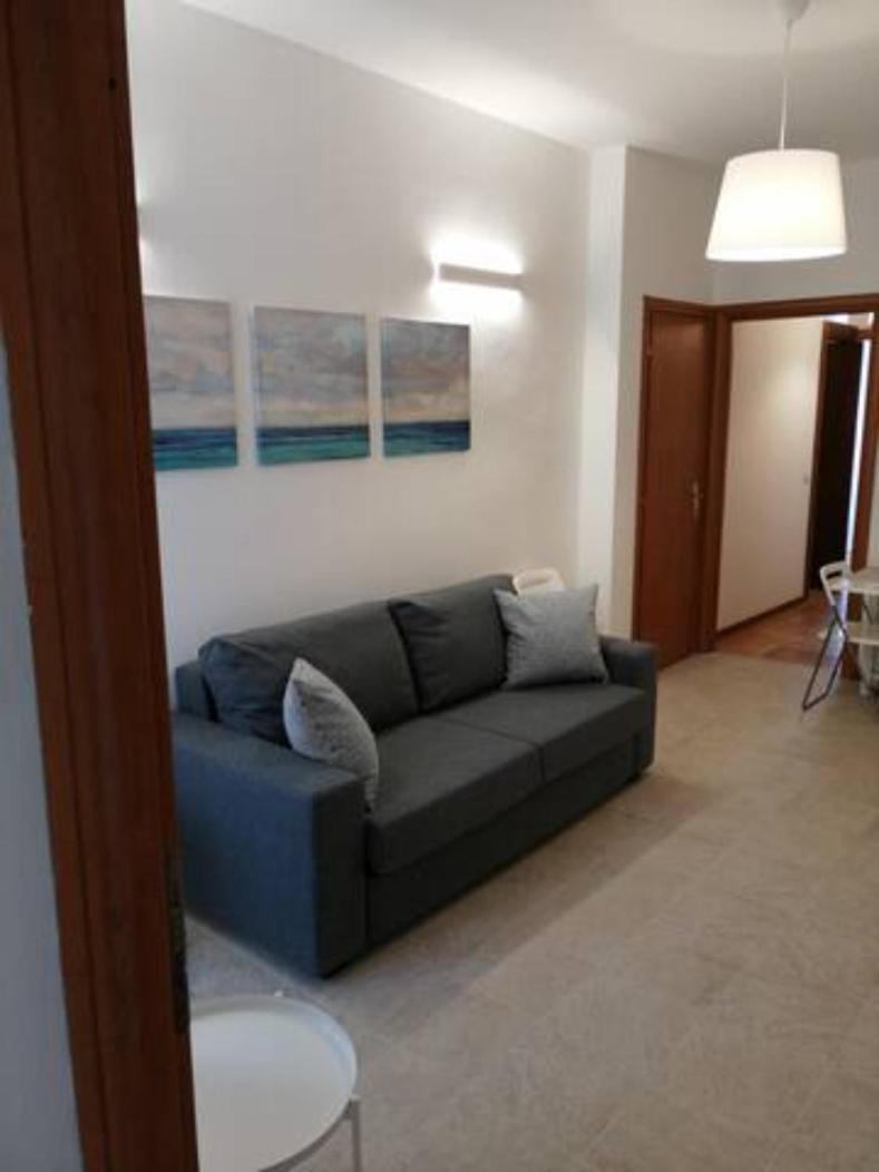 Trilocale Zona Loreto Mm1 - Viale Monza 10 Milão Exterior foto