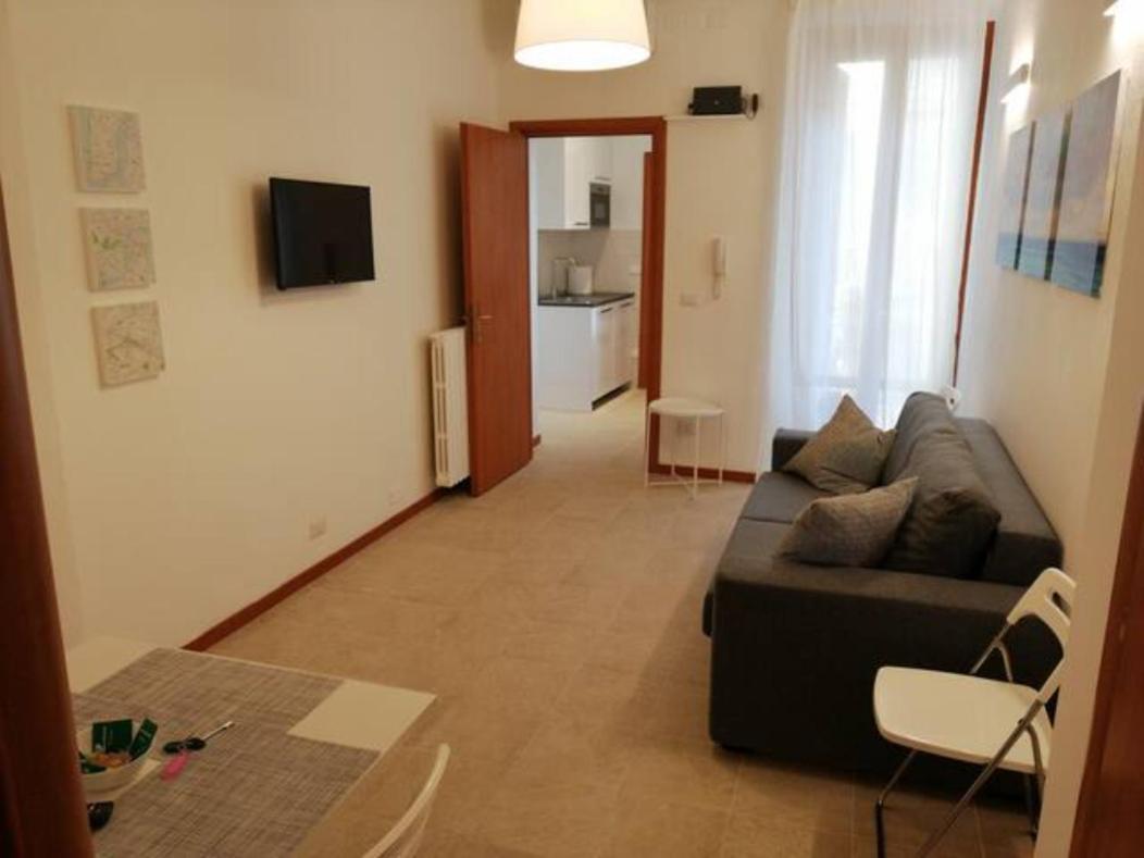 Trilocale Zona Loreto Mm1 - Viale Monza 10 Milão Exterior foto